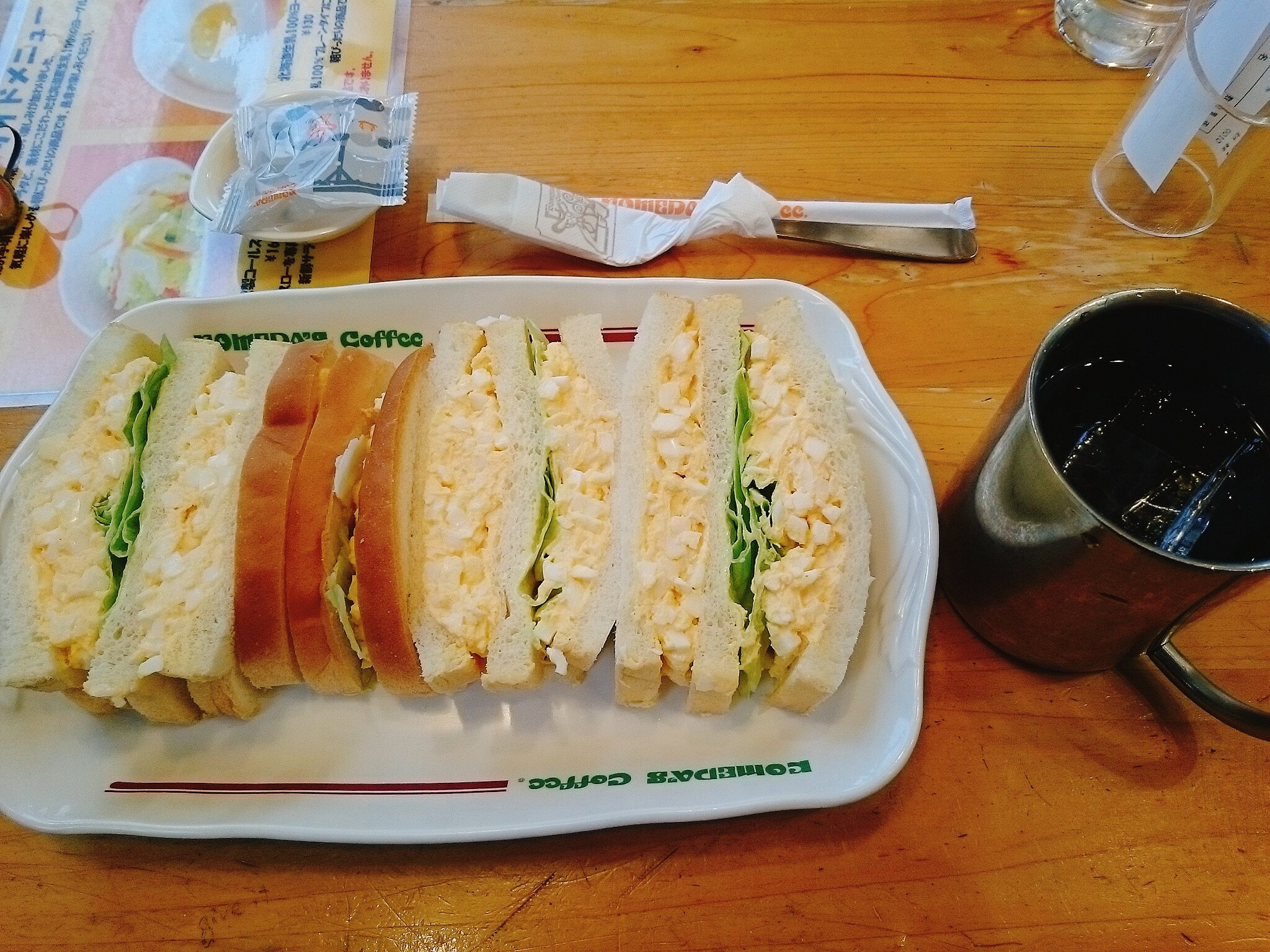 ふらんそわ やごごごご Ff11鞄鯖 おはようございまんもす西 今日のパン コメダのエッグサンド D うわさでは量がすごいとの情報でしたがたしかにでかい D パン コメダ珈琲店 T Co E7ypihm1ky Twitter