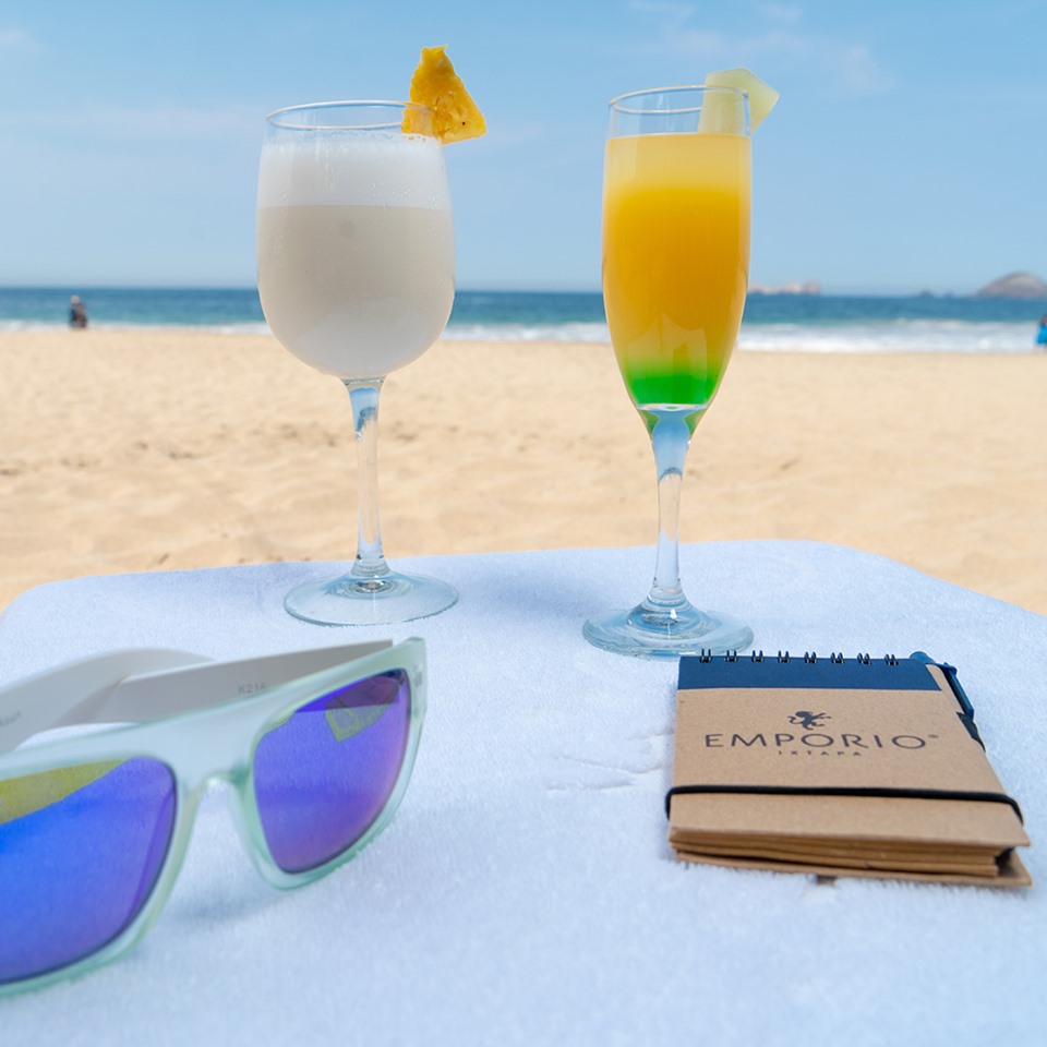 ViajesValdivia's tweet photo. ¡Olvídate del calor! Vente a Ixtapa del 29 de marzo al 1 de abril, al hotel Emporio, un fantástico 5 estrellas a la orilla del mar con TODO INCLUIDO y con transporte desde Guadalajara. Info por Whatsapp https://t.co/yP6mDsdIwF Conoce más: https://t.co/LK8wBxZVJT @MisPromosGDL https://t.co/npZeAmr9wS