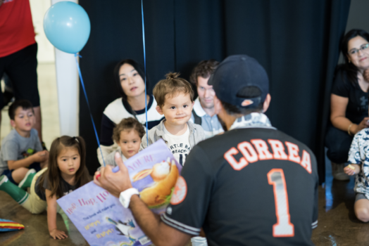 Head over to Blue Star Contemporary for a FREE story time with artist Raul Gonzalez from 10:30-11:30 tomorrow! You and your little ones can enjoy contemporary art alongside stories and movement and stay for a special self-guided activity for the kids. bit.ly/2HE4gBy