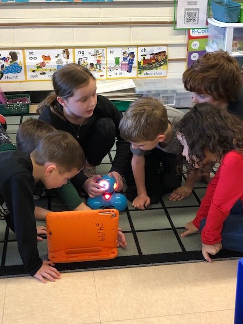 Proud to support the Kids Code Club <a href="/SherwoodPandas/">Sherwood School</a> with a #FoundationGrant.  Can't wait to see these young coders at #RobotRevolution in a few years!