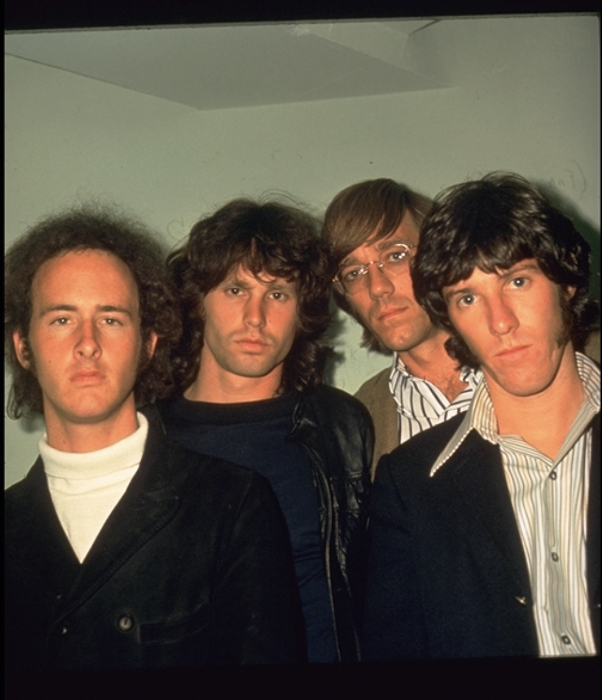 TheDoors's tweet photo. Who’s in the know &amp; already on board with The Doors’ official newsletter? There’s plenty to get excited about, &amp; newsletter subscribers will have the first crack at an exclusive upcoming contest.

Sign up here: https://t.co/HVdmk5cE2k 

📸: Gloria Stavers. #TheDoors #ClassicRock https://t.co/iDV9eogDRd