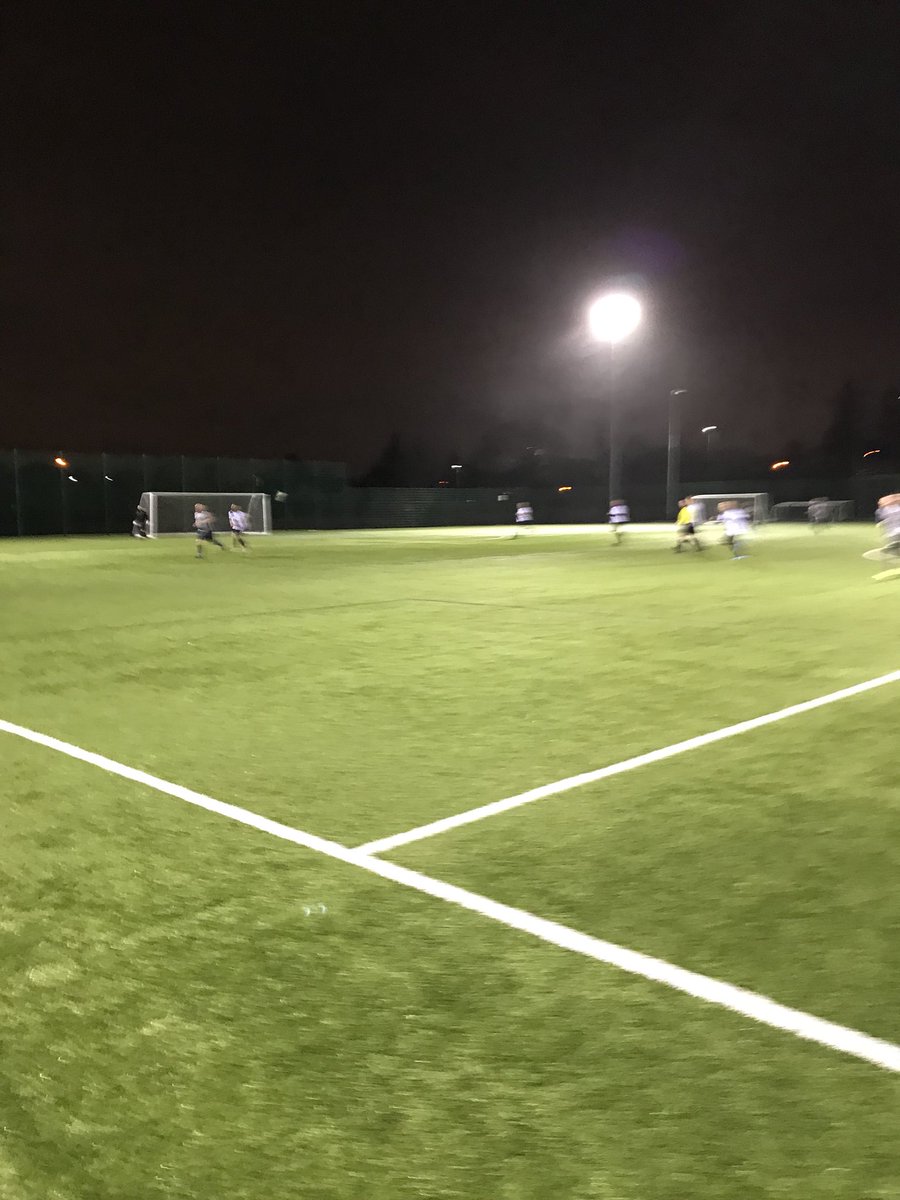 Pe-season Friendly result :
Lanarkshire cosmos 6-3 Cadzow Hamilton

⚽️⚽️⚽️⚽️⚽️ - Scott Reid 
⚽️ del gemmel

Decent game In horrible weather!

<a href="/centregions35s/">Football Central 35s</a> <a href="/SAFLOfficial/">SAFL Official</a>
