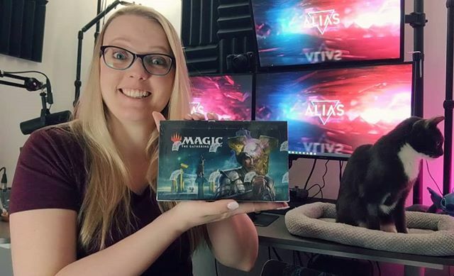 AliasVEDH's tweet photo. Hey friends! Be on the lookout for a super silly deck building contest at the start of Sunday's Youtube video! 👉 https://t.co/svabK4LSAv 👈

There's a Theros Beyond Death Booster Box up for grabs so get your brains abrewing! 
#MTGTheros #MTG #magicth… https://t.co/3kHXtKBScV https://t.co/7FEs34VJAs
