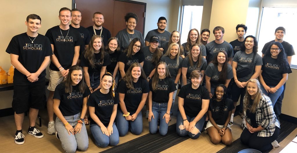 RuddFoundation's tweet photo. @wheatweet @WichitaState @PresidentWSU @FairmountWSU @LarisaGenin @PeteNajera1 @StormDial @wendy_deloera @lo_odonnell31 We expect @PresidentWSU to wear our much sought after, highly coveted, GRIT t-shirt 👕 of the #RuddScholars 👩‍🎓👨‍🎓 program with pride!! #Grit #HumbleandHungry #ShockerStrong 💪 https://t.co/S0LUGlMkXV