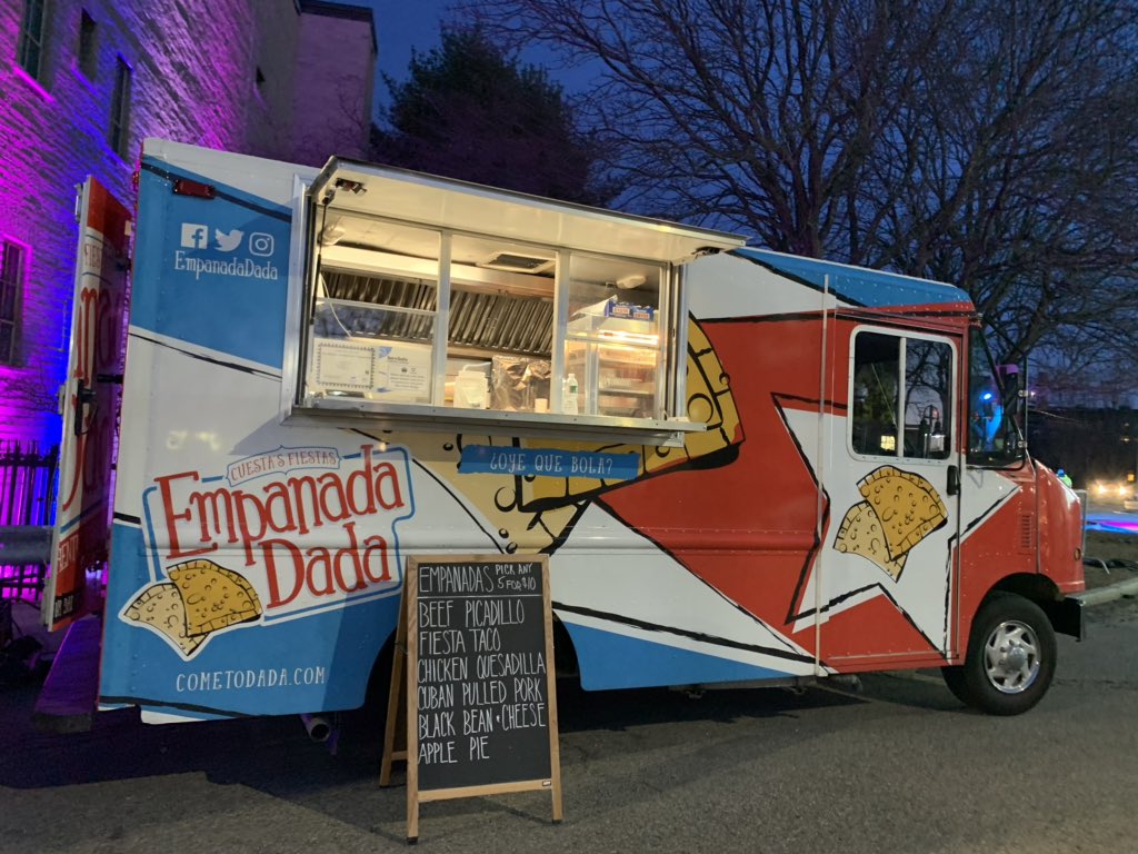 winterfestfun's tweet photo. Food trucks.....yummmmm #Winterfest2020 https://t.co/NXm4aADLa9
