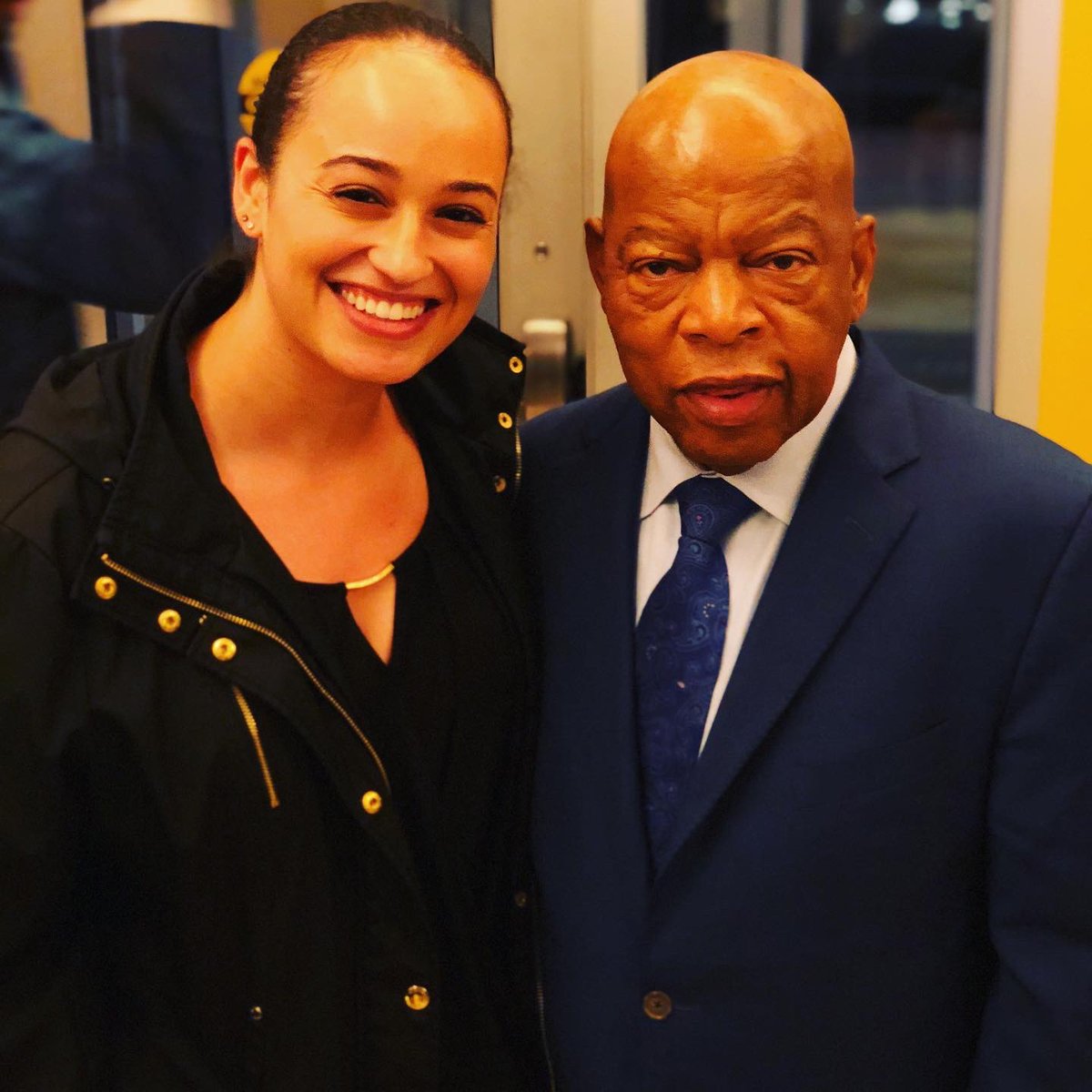 hgw1967's tweet photo. Happy Birthday @repjohnlewis #JohnLewisDay You boldly walked across that Edmund Pettus Bridge on the fateful Bloody Sunday in 1965. You risked death so the generation of mine could live!!!!! We will #NeverEverEverForget #GoodTrouble #Selma @SelmaMovie https://t.co/eMEUKkFxAc