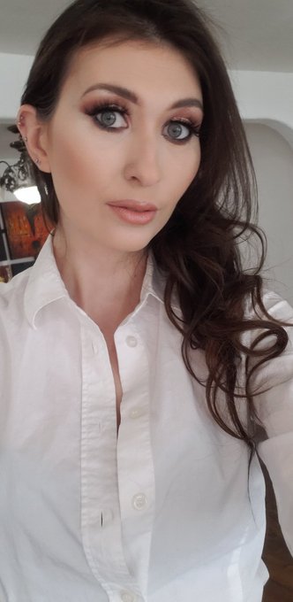 Shot for @CherryPimpsPM today with @RealDera https://t.co/RUkqiCiJhT<a class="tags" href="/tag/cherrypimpspm">@cherrypimpspm</a><a class="tags" href="/tag/realdera">@realdera</a>