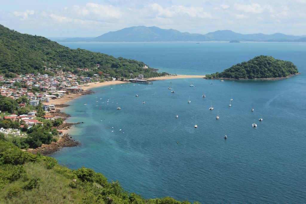 EstrellaOnline's tweet image. TURISMO | Todavía estás a tiempo de planificar tu visita a Taboga en estos días libres.

Si quieres ir a la playa y no encontrar tranque, Taboga es uno de los lugares perfectos. En menos de una hora estarás en tu destino.