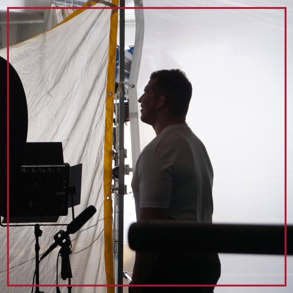 SimplyhealthUK's tweet image. Another sneak preview of our ambassador ahead of tomorrow’s reveal…stay tuned for our announcement!

#GuinnessSixNations #Rugby #TrustedHealthcarePartner #Ambassador