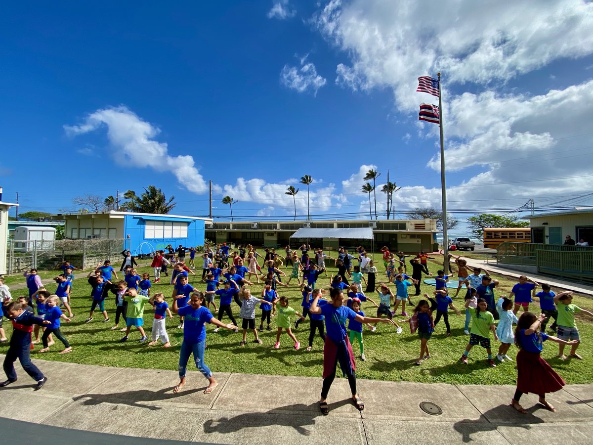 Ka‘a‘awa Elʻs Leadership Day today showcasing the studentsʻ commitment to the 7 Habits of Highly Effective People--building leaders, character, &amp; collaboration.