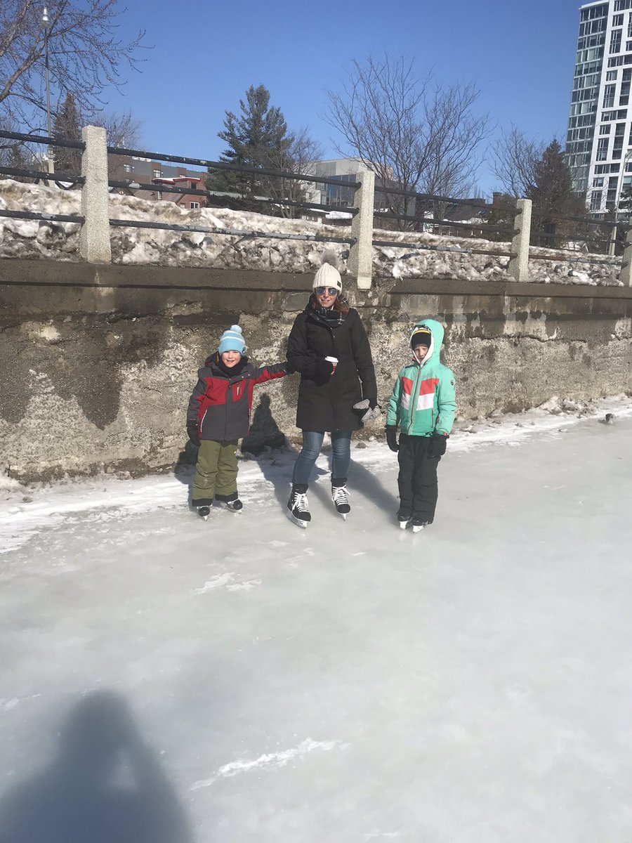 ScottyKirk05's tweet photo. Was a beautiful day to skate on the @NCC_Skateway in Ottawa. Sun out and wind on the back -12c. A must to do if you get the chance. Also you have to eat a beaver tail. https://t.co/zUEqHWXTU9