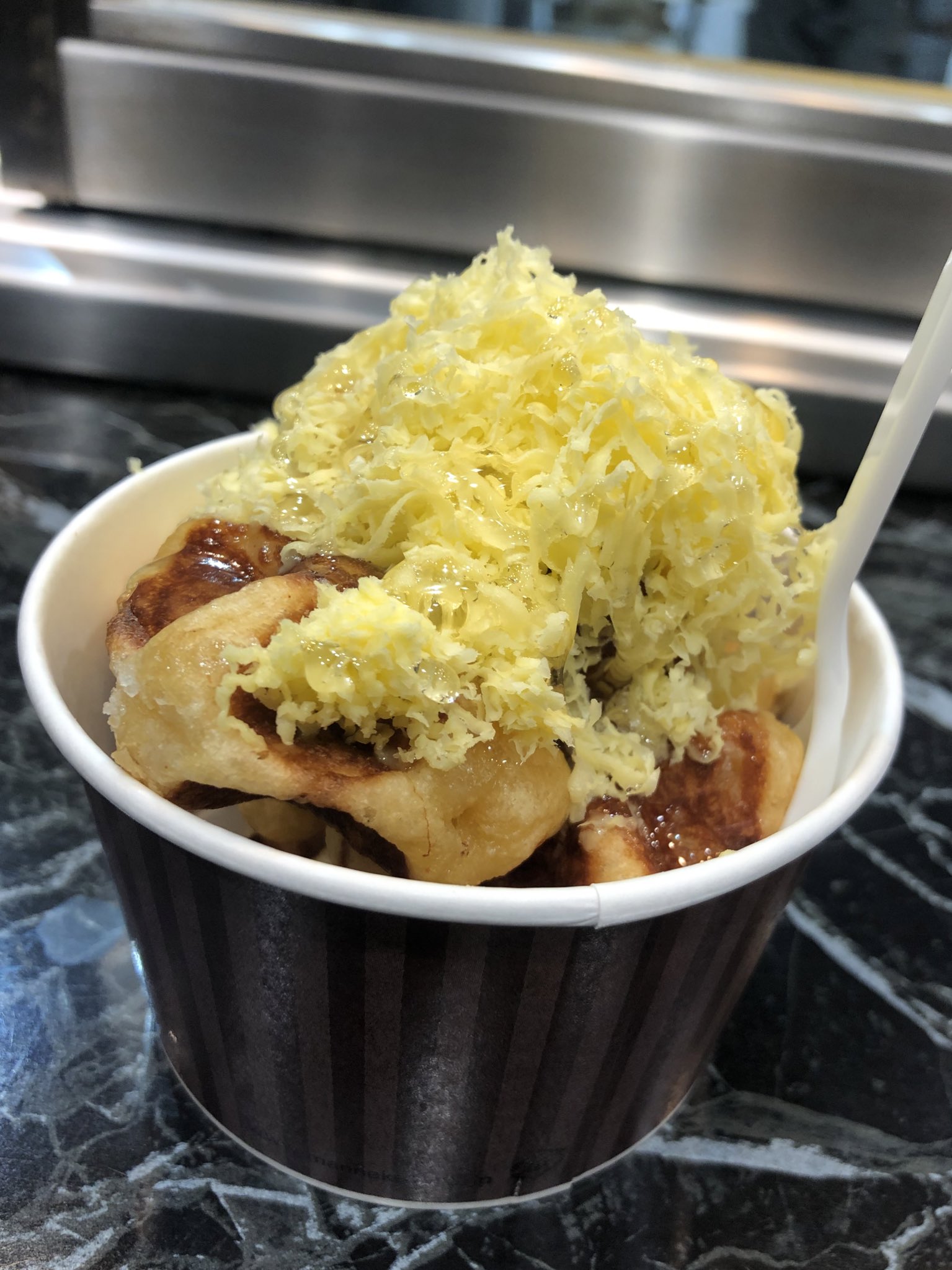 ディズニーのイクスピアリで美味しい上にカロリーが大変な商品が限定販売中 話題の画像プラス