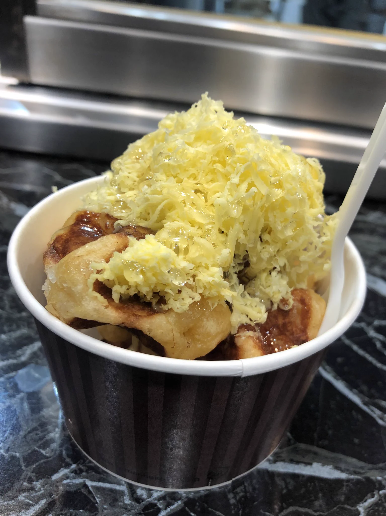 ディズニーのイクスピアリで美味しい上にカロリーが大変な商品が限定販売中！？