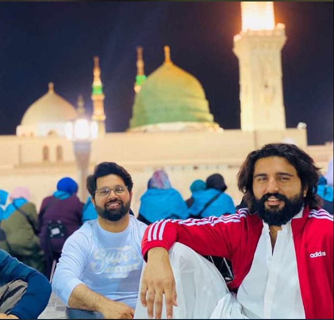 TeamCSMBKM's tweet photo. Do Alam k Nigheban, Fakhr e ambian ka bulawa ❤
prayers for you all.
May Allah bless you ALL.
Madina Munawara ❤️
@BBhuttoZardari 
@MuradAliShahPPP 
@AAliZardari 
@SocialMediaPPP 
@BangulKhanMahar 
@SardarMBuxMahar https://t.co/QzdfcvLXT0