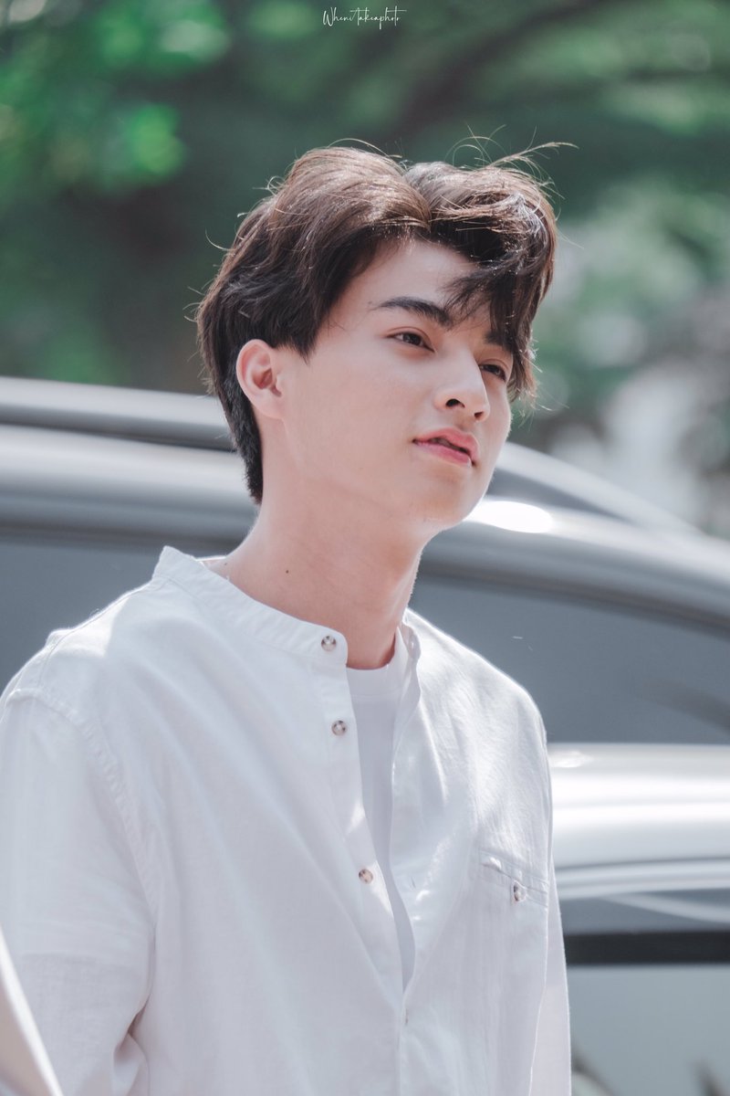 whenitakeaphoto's tweet photo. ทำบุญร่วมชาติหน่อย

#BDMeritWithMEW https://t.co/7Mijiklud7