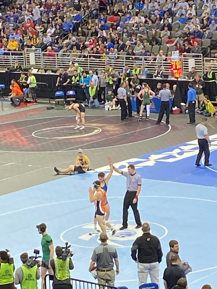SewardBlueJays's tweet photo. SEAN MARTIN IS GOING TO THE CHAMPIONSHIPS!!!! LET’S GO, JAYS!!! #sewardjays #statewrestling https://t.co/hk3YuNdAeH