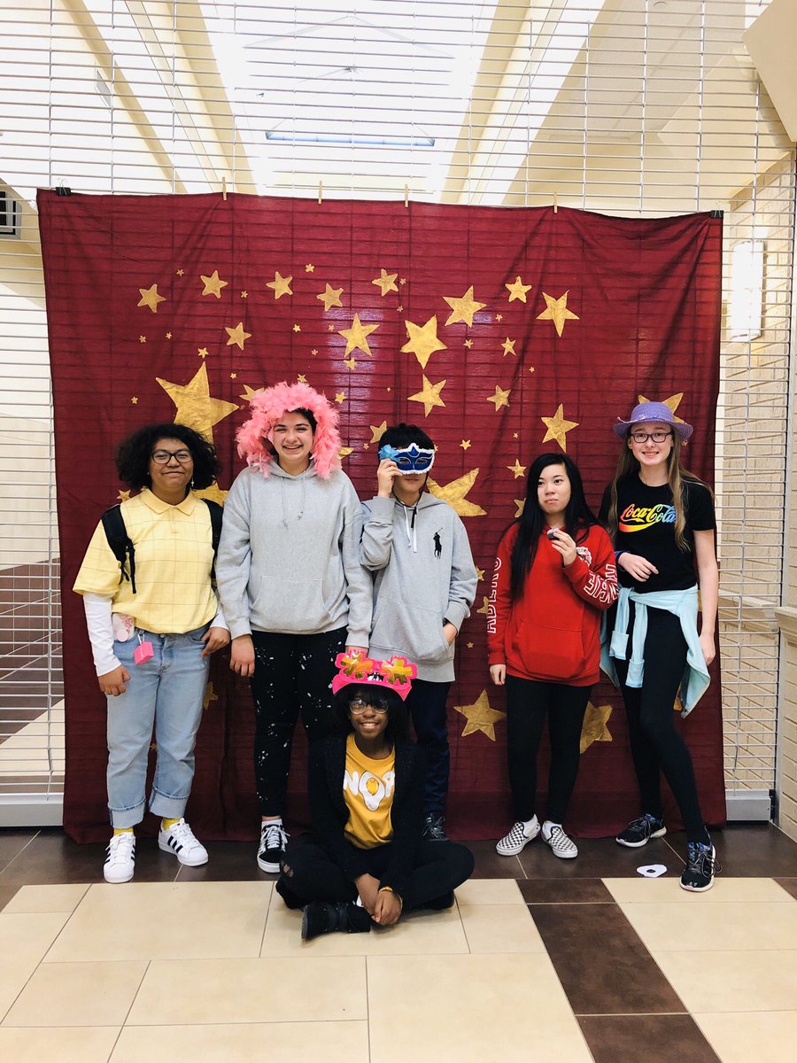 OMSSTUCO's tweet photo. Bobcats having fun at the Social. @ottobobcats https://t.co/tCxs62UelB