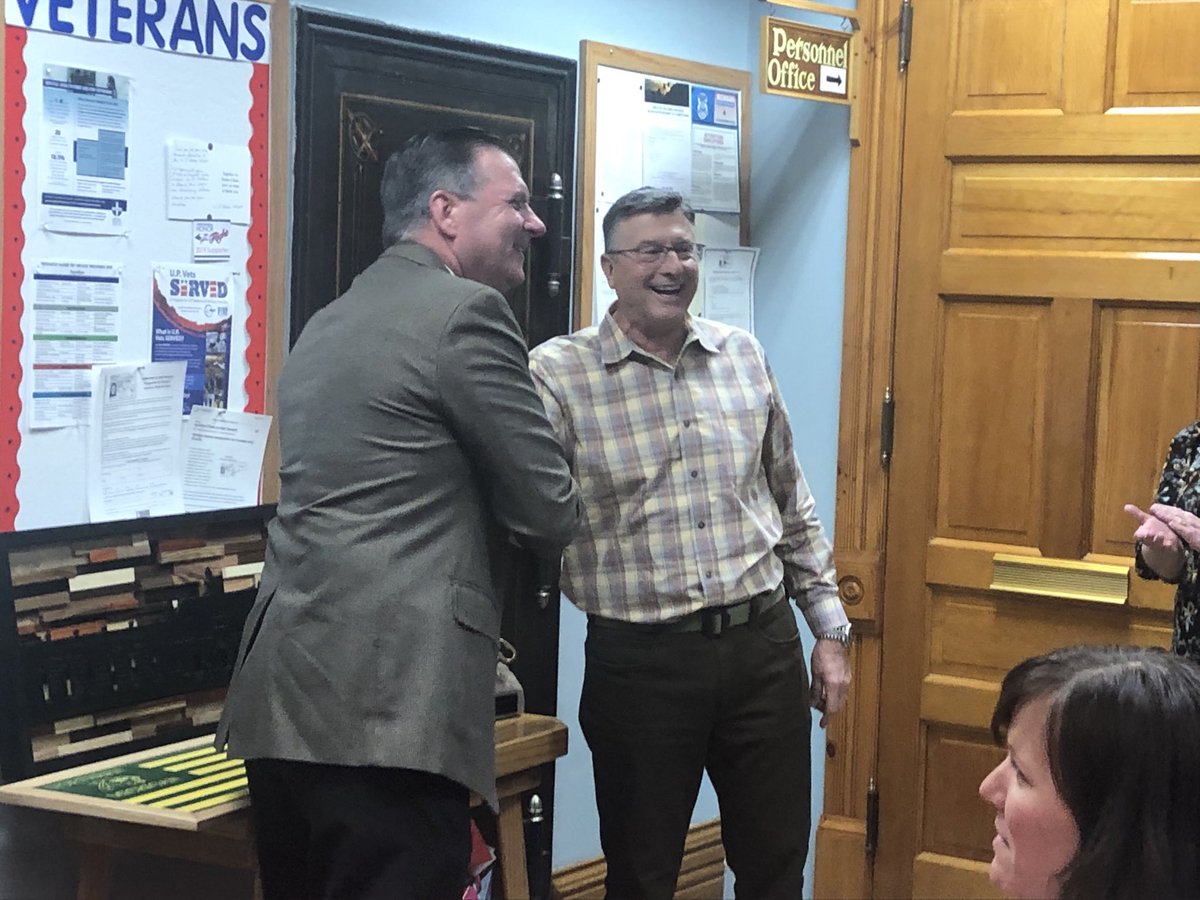 MDOCCFA's tweet photo. Today at the Marquette Branch Prison a luncheon was held to honor Assistant Deputy Director Bob Napel as he gets ready to retire next week. Thank you Bob for your 41+ years with the MDOC, 39 of which were at MBP. You will be missed! https://t.co/y8uSU27Dkr