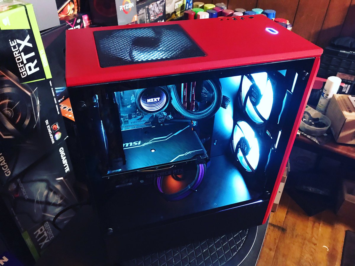 realwhiteboxpc's tweet image. #simplebutclean
#letusbuildyournextpc 
whiteboxpc.com