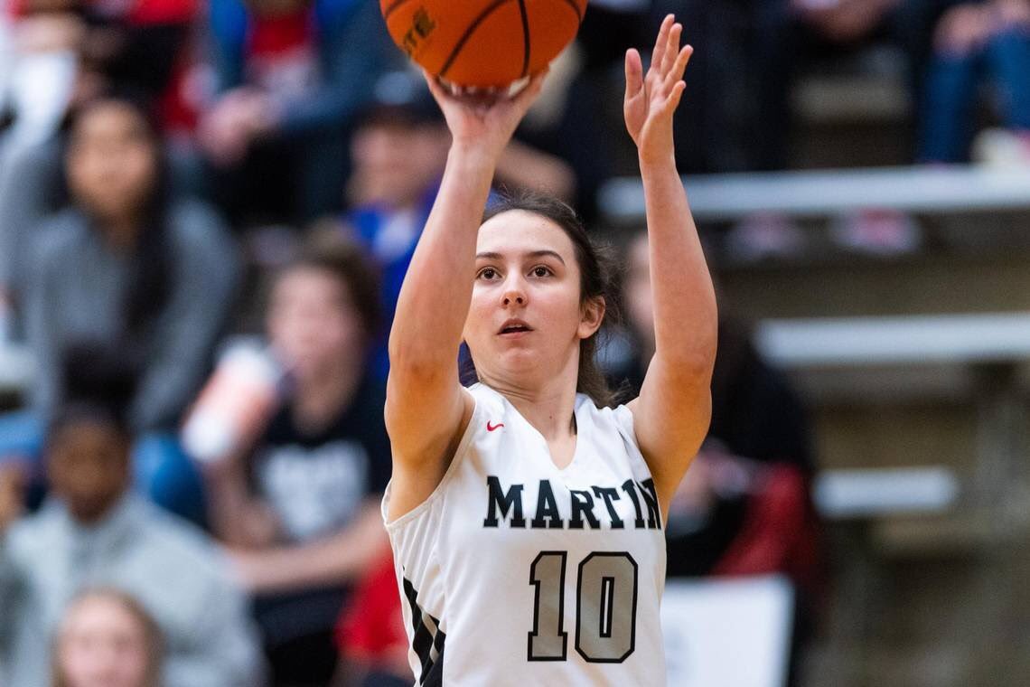 Gosset41's tweet photo. 👀👀👀

6A Region 1 quarterfinal

4️⃣ Arl Martin @ArlMartinGBB

1️⃣2️⃣ LD Bell @LDBell_WBB 

📆 Tuesday 2/25
⏰ 7:30 PM
📍 College Park Center, UTA https://t.co/lAH4MuWDq1