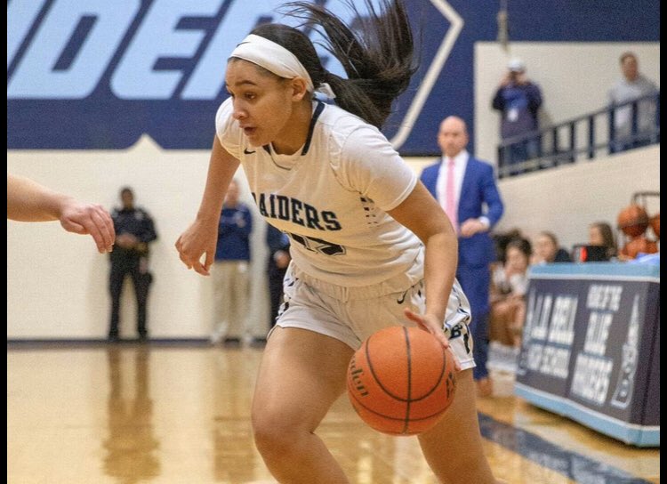 Gosset41's tweet photo. 👀👀👀

6A Region 1 quarterfinal

4️⃣ Arl Martin @ArlMartinGBB

1️⃣2️⃣ LD Bell @LDBell_WBB 

📆 Tuesday 2/25
⏰ 7:30 PM
📍 College Park Center, UTA https://t.co/lAH4MuWDq1
