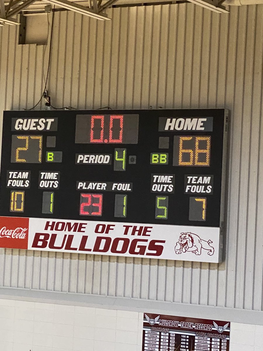 _Sports00's tweet photo. FINAL!! 4A#6 Muldrow Lady Bulldogs win big over Idabel!! #FindAWay https://t.co/Btl9x1A5lv