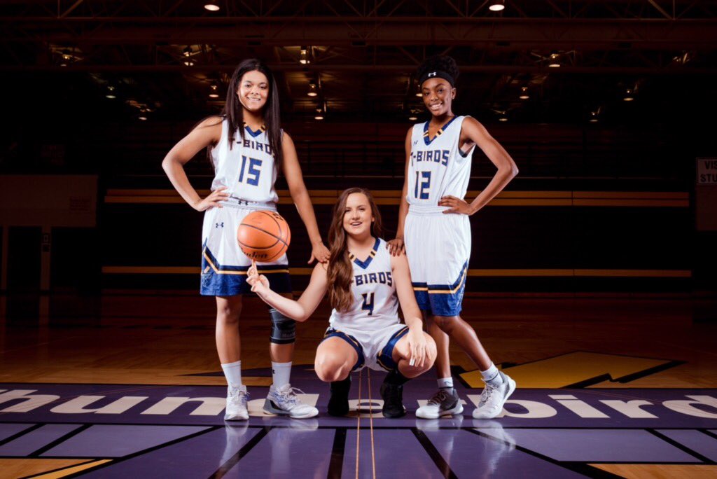 kayelmo12's tweet photo. Freshman —> Senior year. I can’t thank these 2 girls enough for sticking by my side and playing with me since 3rd grade. I love y’all with all my heart and I can’t wait to see you succeed in life after high school. My forever family ❤️ #SeniorNight https://t.co/UrsxSqBthj