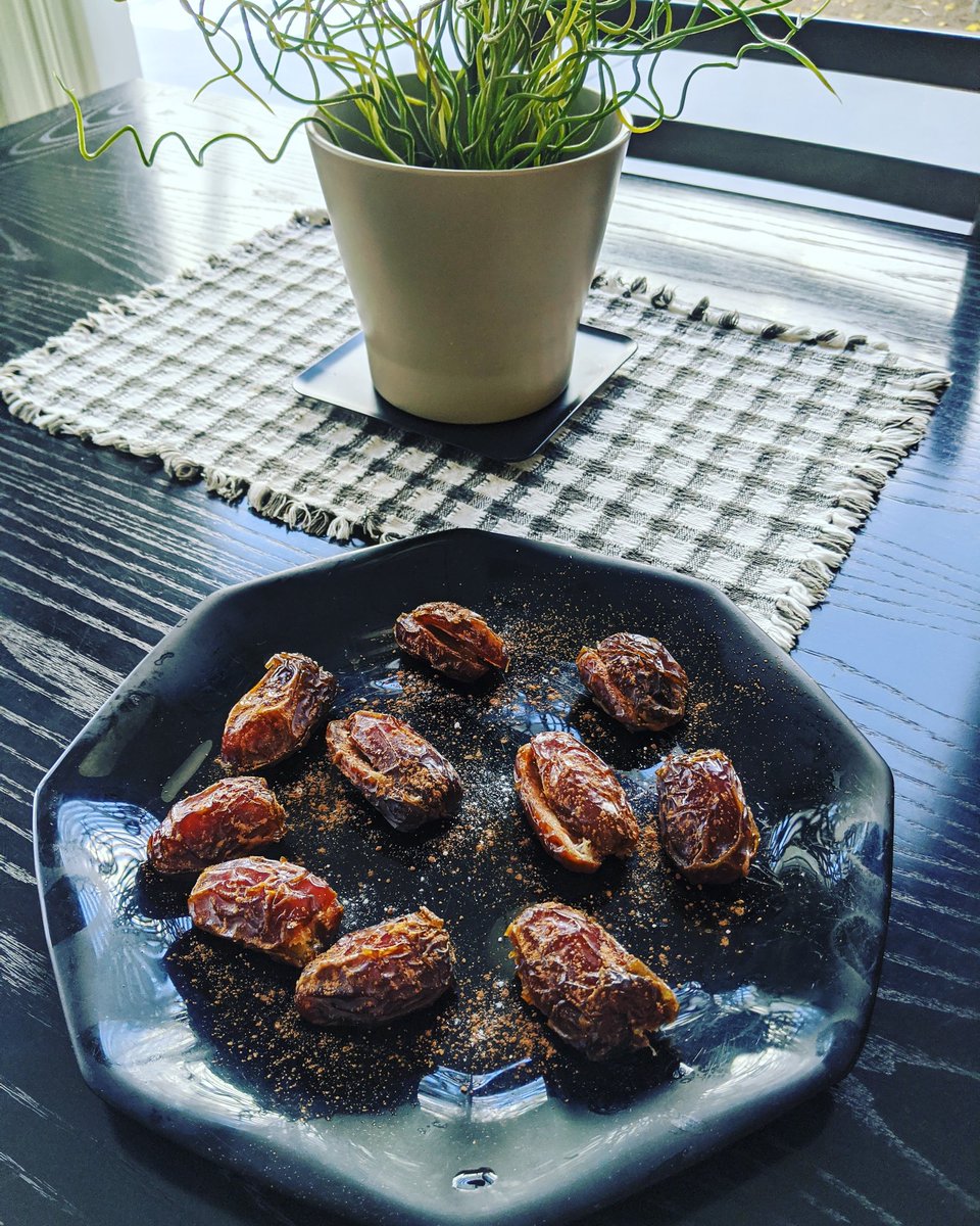 DesignedtoHeal's tweet photo. HEALTHY MINI SNICKER BARS! SATISFY YOUR SWEET CRAVING! STAY TUNED FOR EP 10~ WEIGHT LOSS SERIES!๐DR.M๐โ๏ธhttps://t.co/QiCxoMQHDQ
https://t.co/qdlFHKPYNH
https://t.co/0gDAjtf7kT #sweettooth #satisfy
#snickerbar #weightloss #healthysnickers #dessert https://t.co/ZVA6a5XX1n