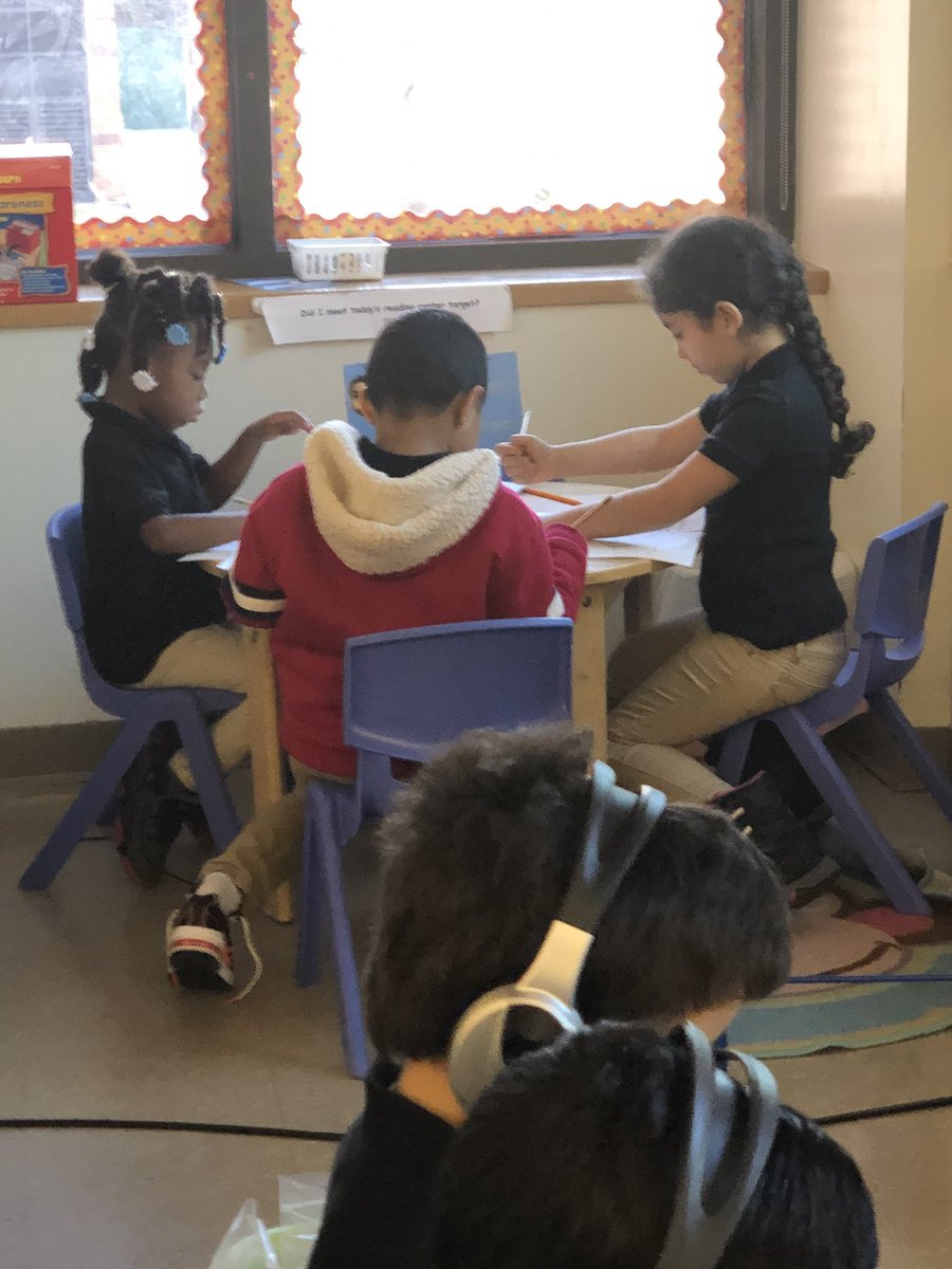 Continuous improvement in Guided Reading 📖... our readers are growing everyday! @VConner13 <a href="/Hartford_Public/">Hartford Public Schools</a> <a href="/HartfordSuper/">Dr. Andraé Townsel</a>