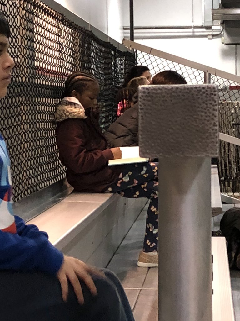 jenifer_crisp's tweet photo. #Marsstar spotted at Friday night soccer game. 🙌🏼 Yes, she is reading! 😍@kellyaoconnell https://t.co/pYIzkdeMYY