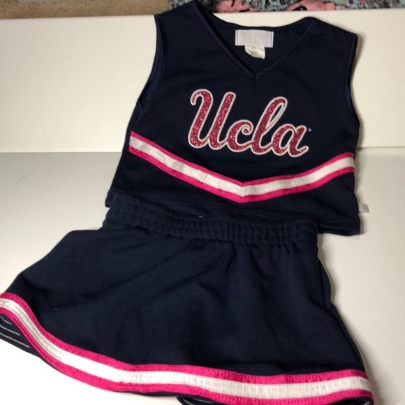 So good I had to share! Check out all the items I'm loving on @Poshmarkapp #poshmark #fashion #style<a href="/tag/fashion"class="tags"><span>#fashion</span></a><a href="/tag/shopmycloset"class="tags"><span>#shopmycloset</span></a><a href="/tag/style"class="tags"><span>#style</span></a><a href="/tag/poshmark"class="tags"><span>#poshmark</span></a><a href="/tag/thirdstreet"class="tags"><span>#thirdstreet</span></a>