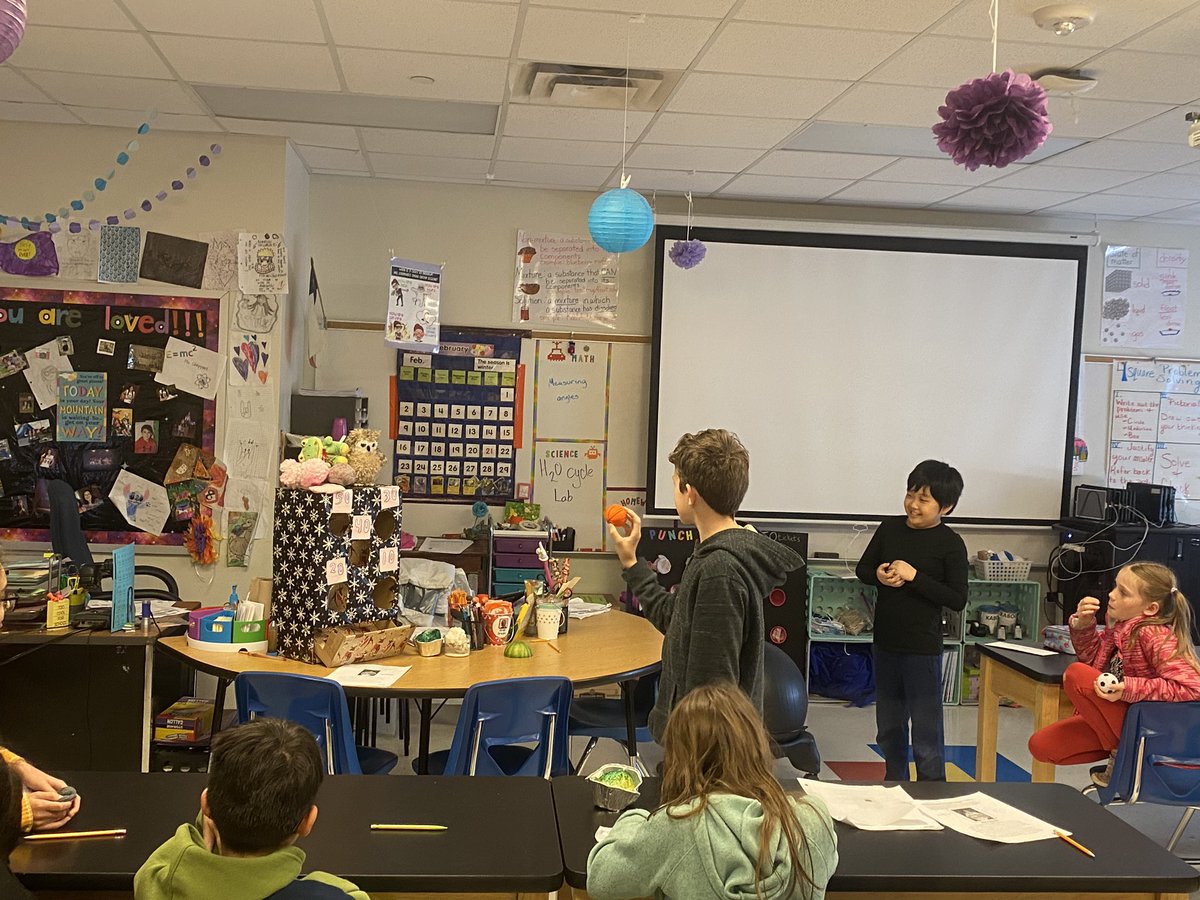 SaturnVSTEAM's tweet photo. A fully functioning and super popular game from one of my amazing students. #geniushour is always great here @pflugerfalcons #wheregreatmindssoar @gt_cawley @HaysCISD_GT https://t.co/3d2rlFNIr7