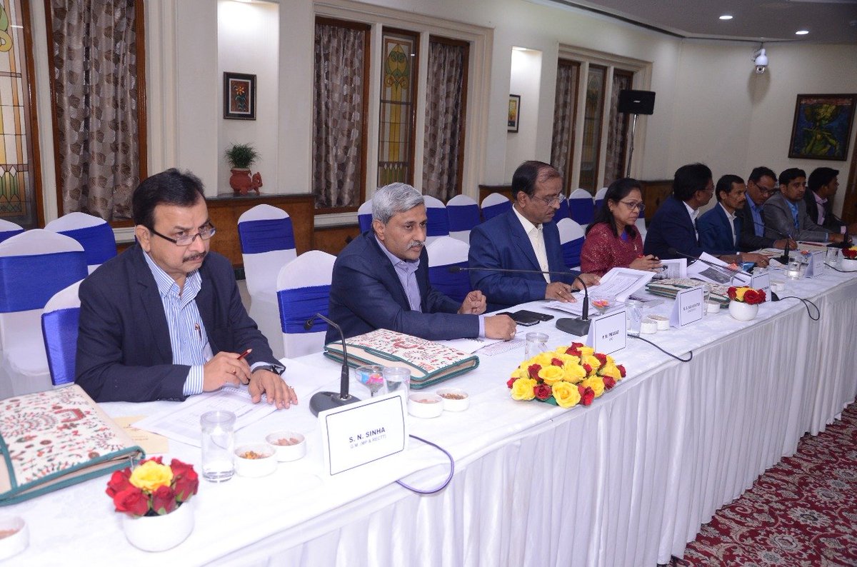 BCCLofficial's tweet photo. A review meeting for implementation of reservation policy was held at New Delhi on 19.02.20 between NCSC Committee GOI &amp; BCCL. @RealPMPrasad1 CMD BCCL, @RSMahapatra2 D(P) BCCL, Smt. Ahuti Swain,GM(CSR),Sri S.N Sinha,GM (P)represented BCCL and presented progressive works of BCCL. https://t.co/uwQsrsMdBZ