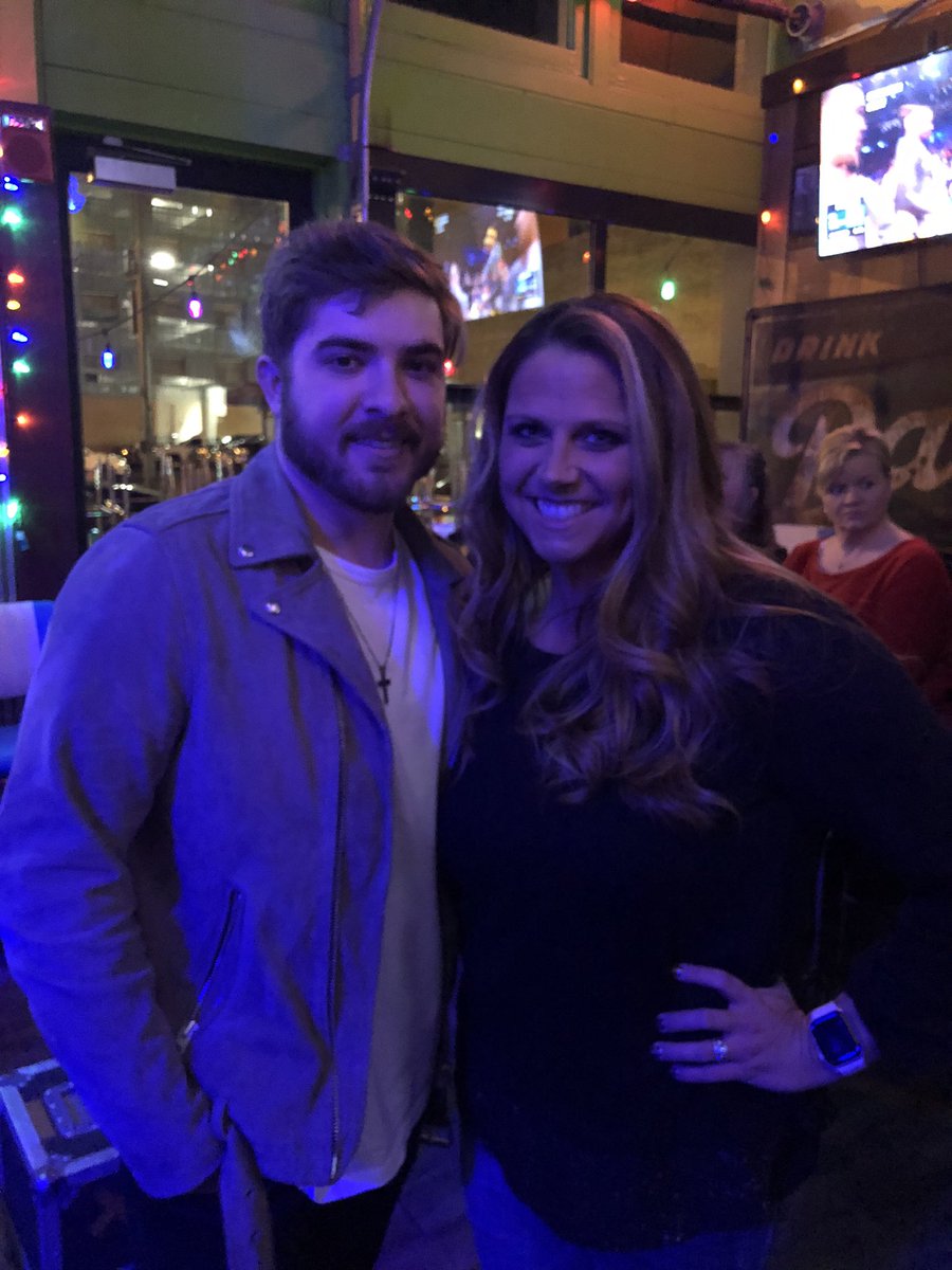 Such a great show!  Thanks for a great time <a href="/ellis_team/">Ellis Team</a> <a href="/rossellismusic/">Ross Ellis</a> <a href="/Kenny_P_Bohle/">KennyB</a> @tinroofofindy