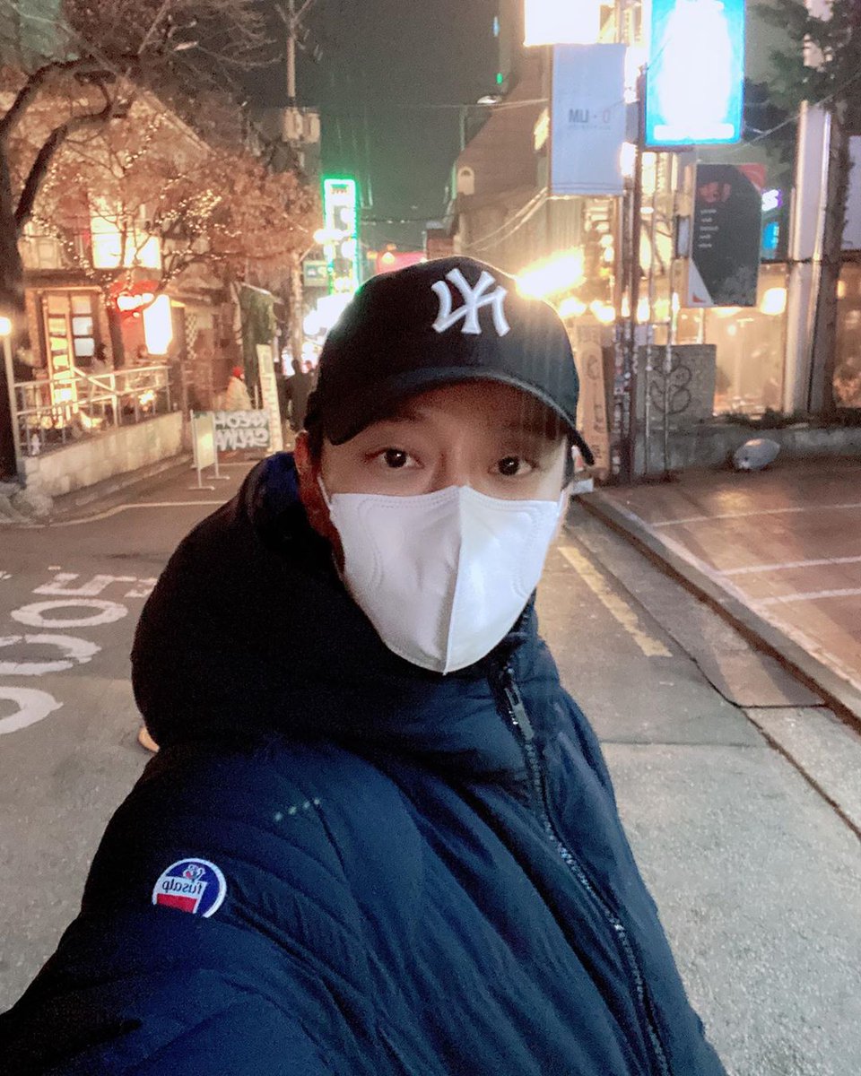 geumsappanim's tweet photo. [ENG TRANS] 

Hwang Chi Yeul Insta Update✨

Prevention is a must!! Wear a mask!! #Washhand #Mask #letsprevent #washhandfrequently https://t.co/H2upLniRVA