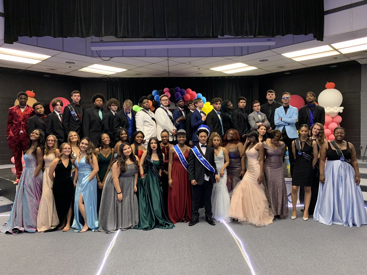 Barnard DECA (@barnarddeca) on Twitter photo Thank you to our sponsors and Men’s Wearhouse and David’s Bridal for helping <a href="/TaylorDECA/">Taylor DECA</a> look fabulous today <a href="/THSGriffins/">Taylor Griffins</a> <a href="/MichiganDECA/">Michigan DECA</a> Thank you to our sponsors and Men’s Wearhouse and David’s Bridal for helping <a href="/TaylorDECA/">Taylor DECA</a> look fabulous today <a href="/THSGriffins/">Taylor Griffins</a> <a href="/MichiganDECA/">Michigan DECA</a>