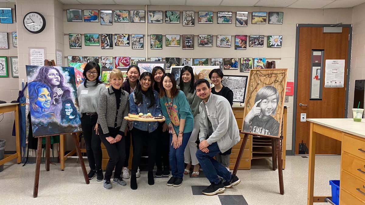 clementsart_'s tweet photo. Our NAHS officers went to @FSMSFalcons today to speak to our freshmen-to-be! Had a lot of fun presenting our projects and advertising the clements art program!#chsart #fbsidfinearts https://t.co/ioW8PVp9B9