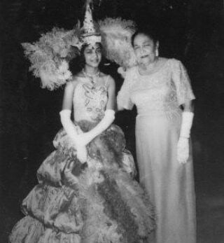 BSB_Collective's tweet photo. Mardi Gras ball season is in full swing from Mobile to New Orleans! #blacksouthernbelle https://t.co/lucedMZvzn