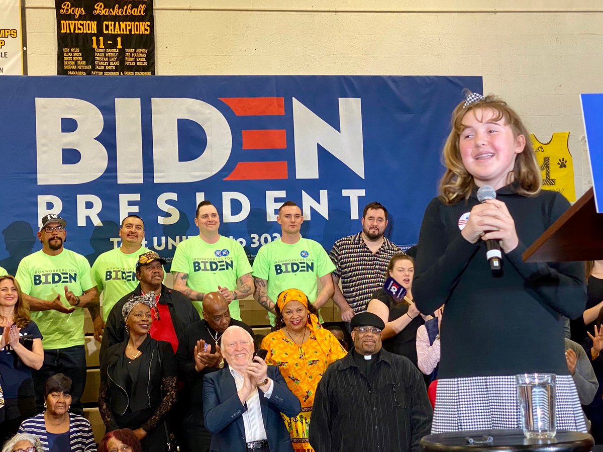 sbilbray's tweet photo. Molly sings #HomeMeansNevada before the ⁦@JoeBiden⁩ rally!  #JoeForNV #RidinWithBiden #NVCaucus https://t.co/QH5NY3EujY