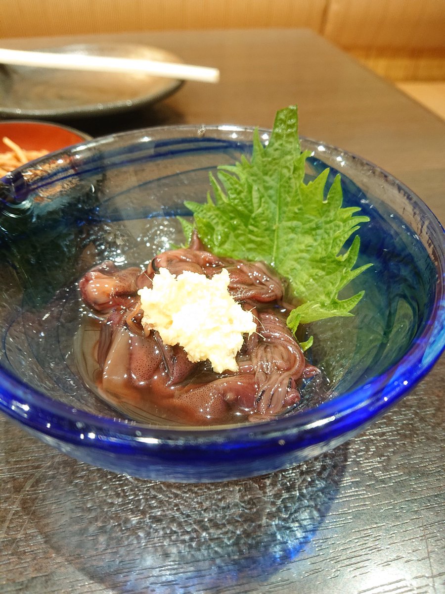 飲み過ぎハッチ 昨夜は浅草田原町にある蕎麦屋甲州屋にて知り合いとの飲み ホントは浅草のおでん屋ひょうたんなべの予定だったけど 満席で入れず 甲州屋に自分は初入店だったけどかなり美味かったー