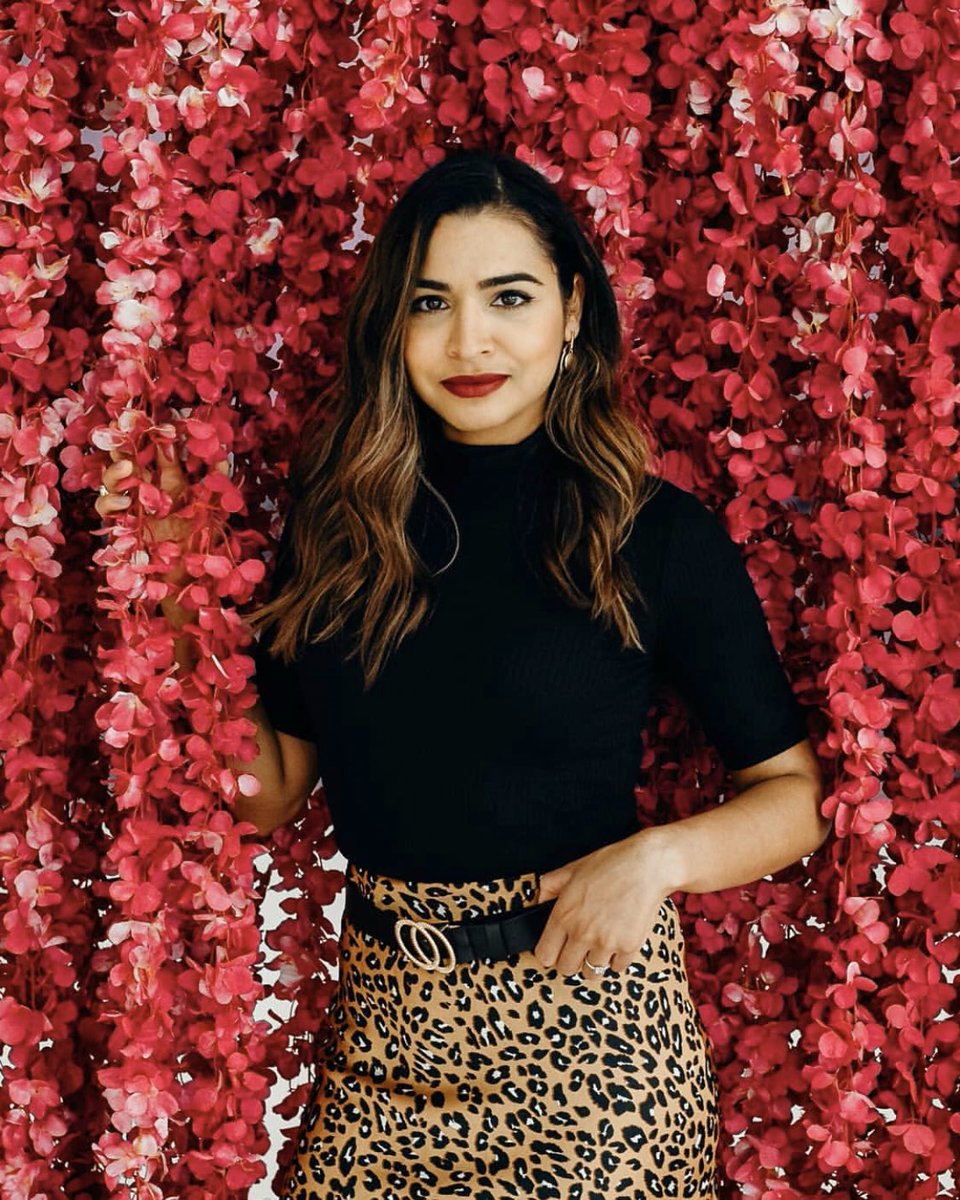 flowervault's tweet photo. We are coming back to Houston! We will reopen our new location in River Oaks Shopping Center on March 13th! To celebrate, we are giving the first 100 email subscribers who buy Houston tickets a promo code for 50% OFF! Use the following code at checkout HOUSTON10 #houston https://t.co/oaDXGygGne