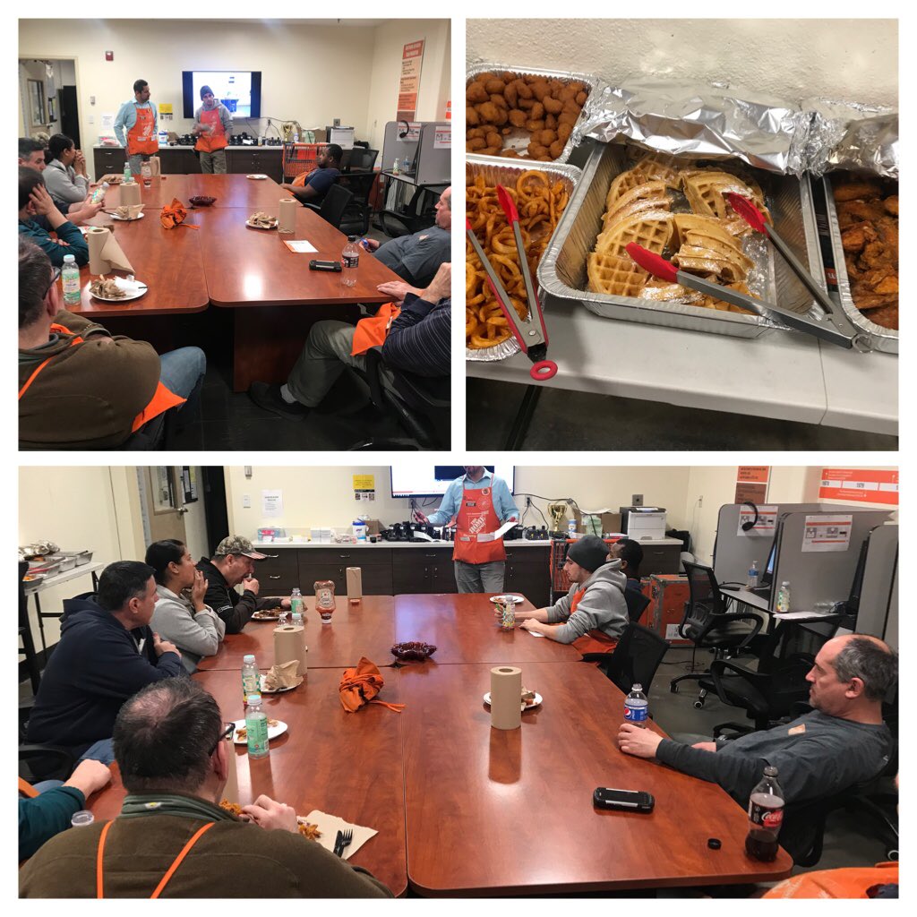 103Lisamarie's tweet image. Freight Team enjoyed some chicken and waffles while watching #latenightsamepage #LNAP @BellportHD8958 our freight team rocks! 👍🧡🤗@JohngobelHD @SPfluke @DawnOsorio @MsCarly_HD