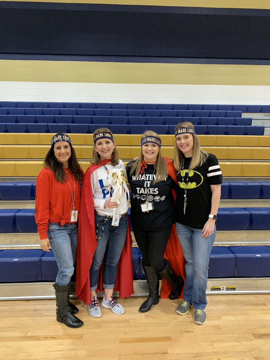 Love my 8th grade Lions! Love my 8th grade team! Love my school! ⁦<a href="/GreenwadeMorgan/">Mrs. Greenwade</a>⁩ ⁦<a href="/ela8_ohjh/">OHJH ELA 8</a>⁩ ⁦<a href="/HistoryHolcomb/">Holcomb History</a>⁩ ⁦<a href="/oakhillslions/">The Lions Den</a>⁩ #winning