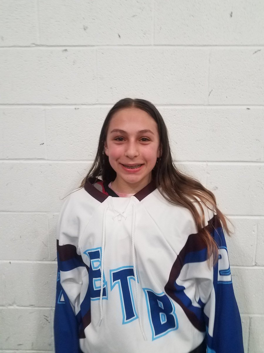 Storm_GIHOC's tweet image. Frosh Jess Pollack knocks home a rebound of sophomore Mary McKiernan's shot in the waning seconds of OT, and the ladies upset 6th ranked Avon, 1-0. @EastCatholicAD @GburyAthletics @SWBobcatPride