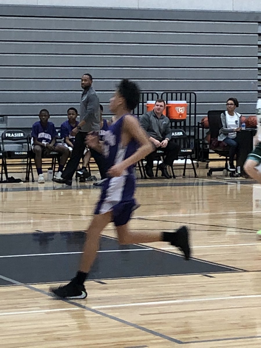 Elizabeth Mickelson tweet media