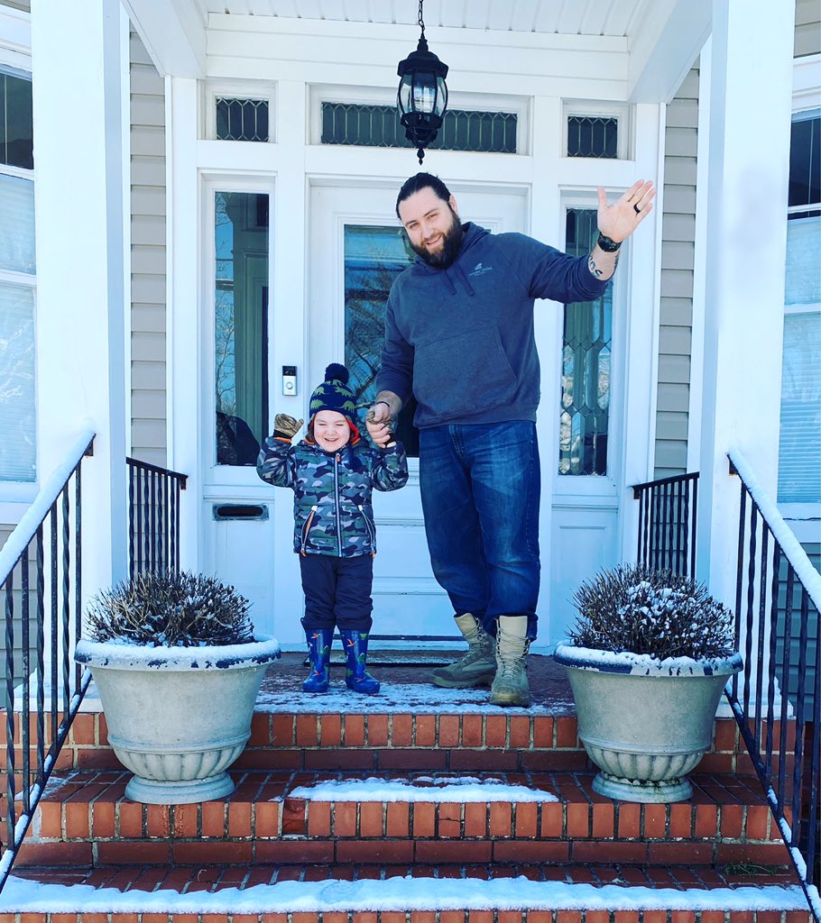 StevenYoungRea1's tweet photo. 🌨❄️Snow Day❄️🌨

Hope 🙏 everyone fared well. Give me a call I have plenty of milk and bread 🥛🍞🥛🍞🥛🍞

Steven Young,
🏠REALTOR 
🗝Key to your investment 
📱252-599-0722

#RealEstate #NorthCarolina #Family #REALTOR #ElizabethCityNC #Buy #Sale #Invest #Home #Business #SnowDay https://t.co/wfv9jkbSgP