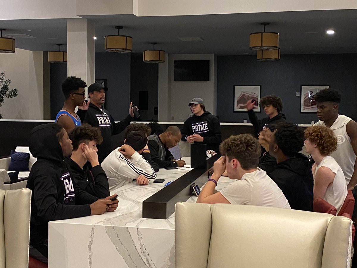 prime_tn's tweet photo. Purple and Black are here in the 205 ready to do our thang!! Team meeting and devotional. Football is a platform for the lessons of life. https://t.co/l61kxVkOz2