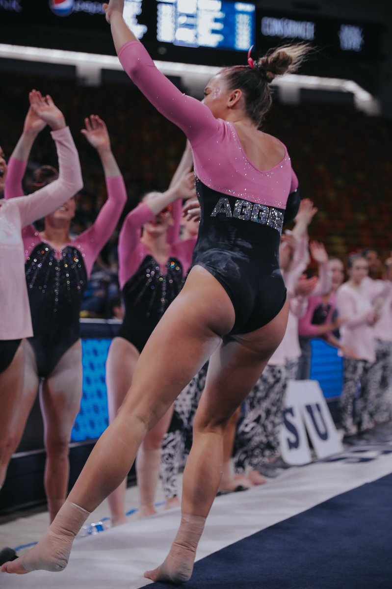 USUGymnastics's tweet photo. a mood. 

#AggiesAllTheWay https://t.co/jLhQSsXOEG