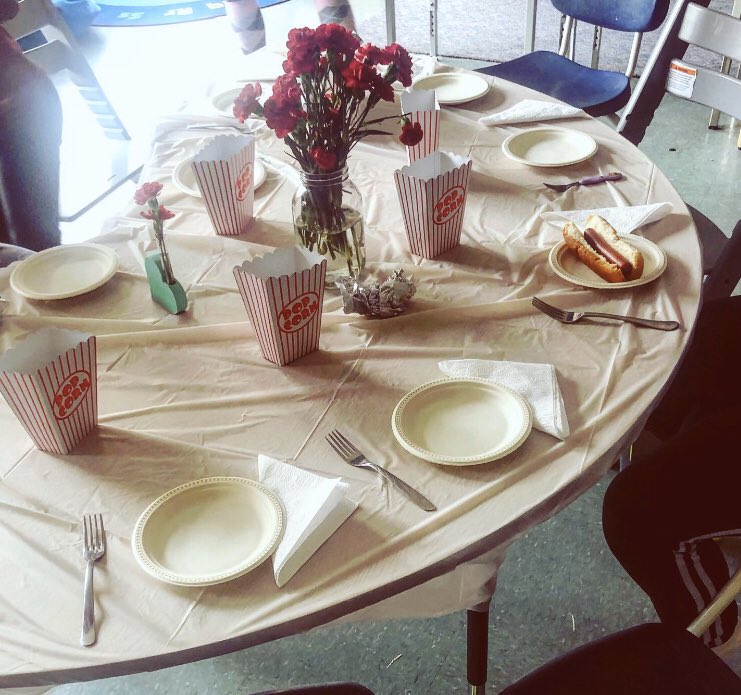 OlwenCowan's tweet image. Today I attended a birthday party in our SHINE program. Celebrating with the wee gnomes is pure #edjoy. Also, cupcakes 🧁 ❤️ #sd46 #grovegnomes