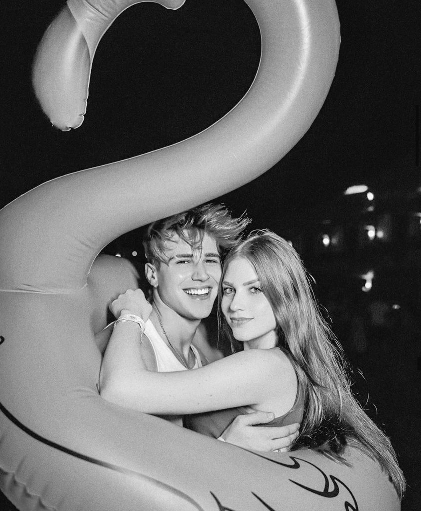 Todo es más bonito, cuando se trata de ti, mi 21.